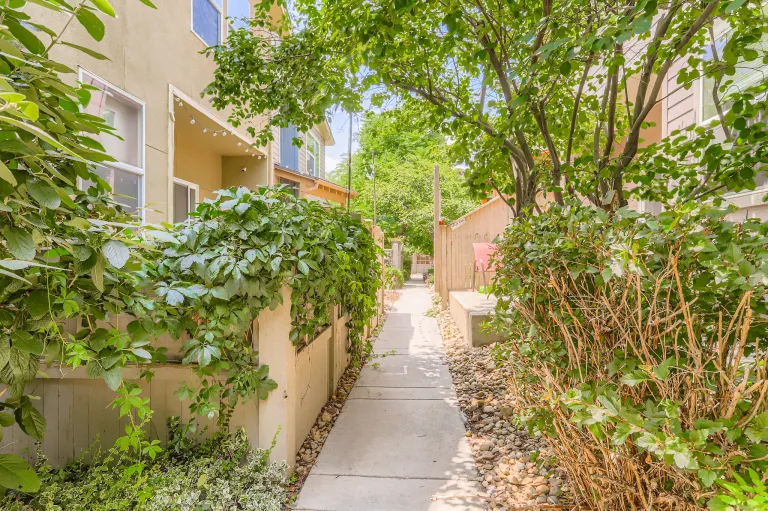 3249 Big Horn Street Unit C Boulder CO 80301 Courtyard
