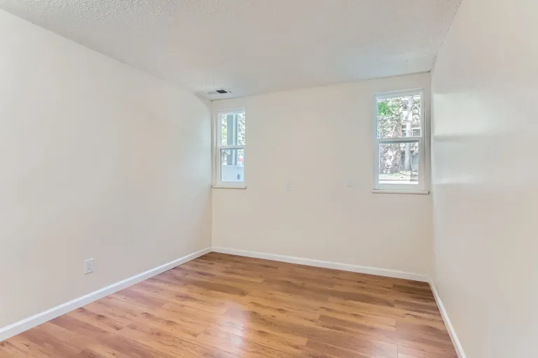 3345 Chisholm Trail 105 - 011 - Bedroom
