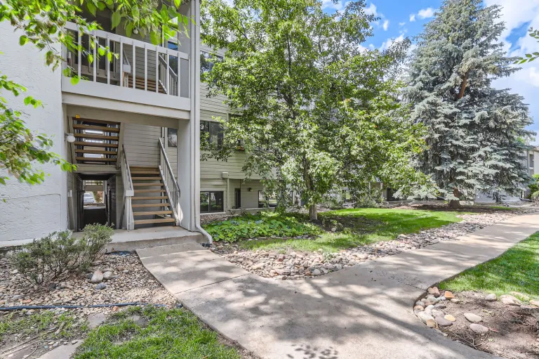 3515 28th St 105 - 001 - Exterior Front