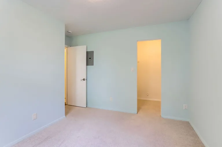 3515 28th St 105 - 010 - Primary Bedroom