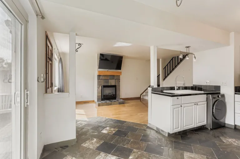 3355 Talisman CT C - 010 - Dining Room