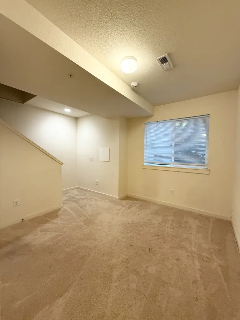 4606 16th Street #9 - basement