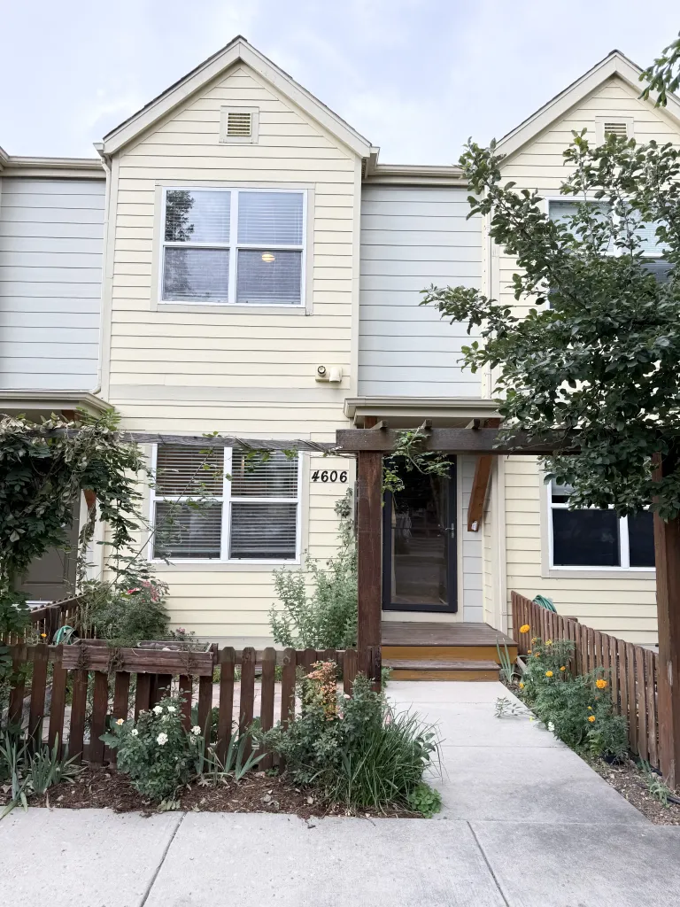 4606 16th Street #9 - Beautiful entrance