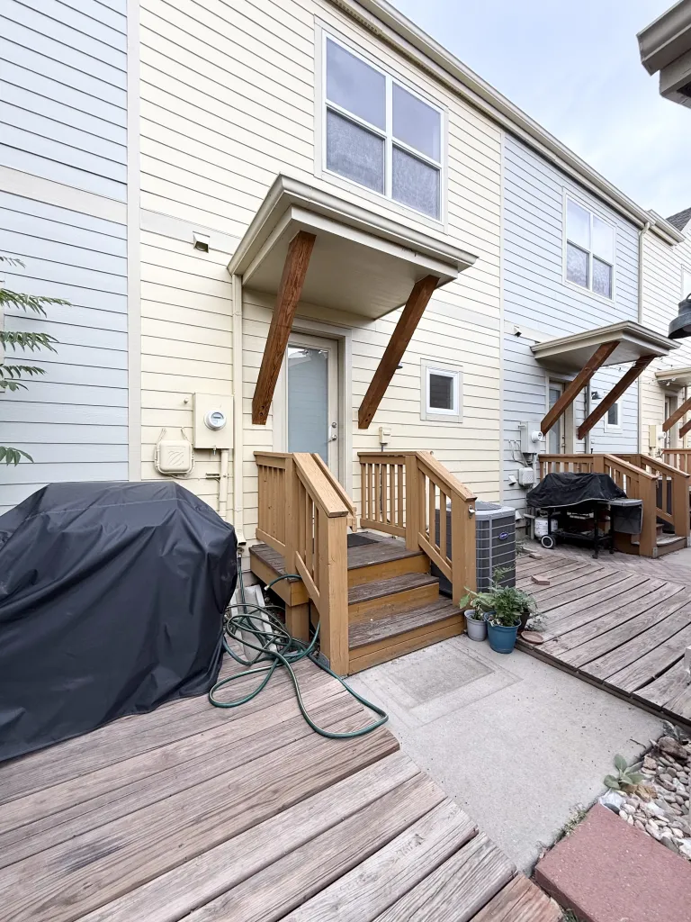 4606 16th Street #9 - entrance view