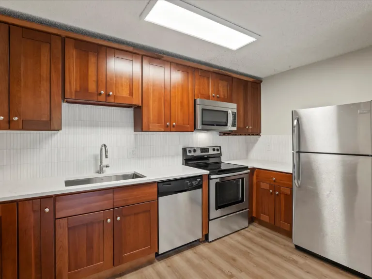 3120 Corona Trl L301 Kitchen view