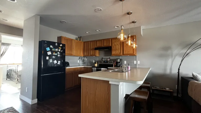 13 - 5048 Ralston K - Kitchen
