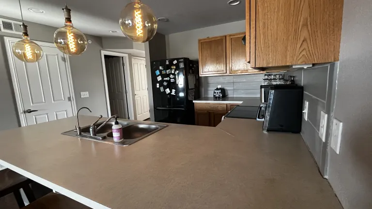 14 - 5048 Ralston K - Kitchen