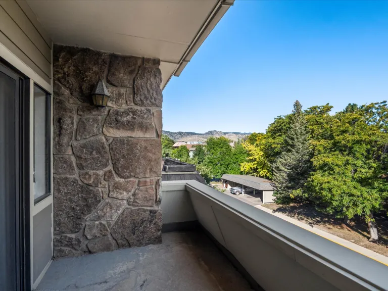 3120 Corona Trl L301-Mountain Views from Private Patio