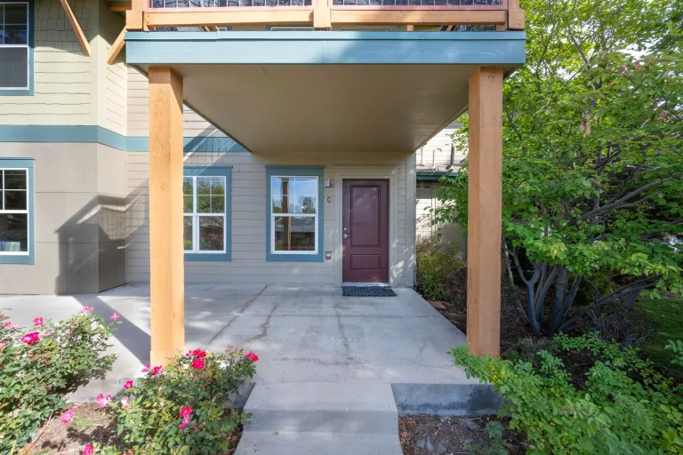 3674 Silverton St Unit C - front of house