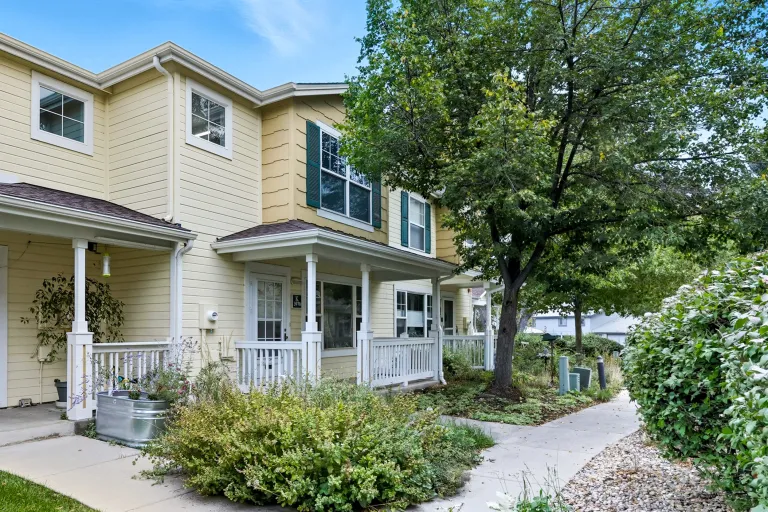 3970 Colorado Ave Boulder - Complex view of homes