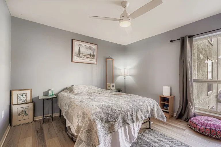 2510 Taft Dr 205 - Bedroom 