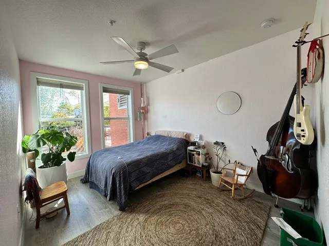 2930 Broadway St Unit 101 - Primary bedroom