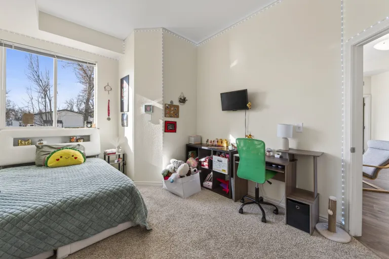 1700 Yarmouth Ave Unit 108 Bedroom two view