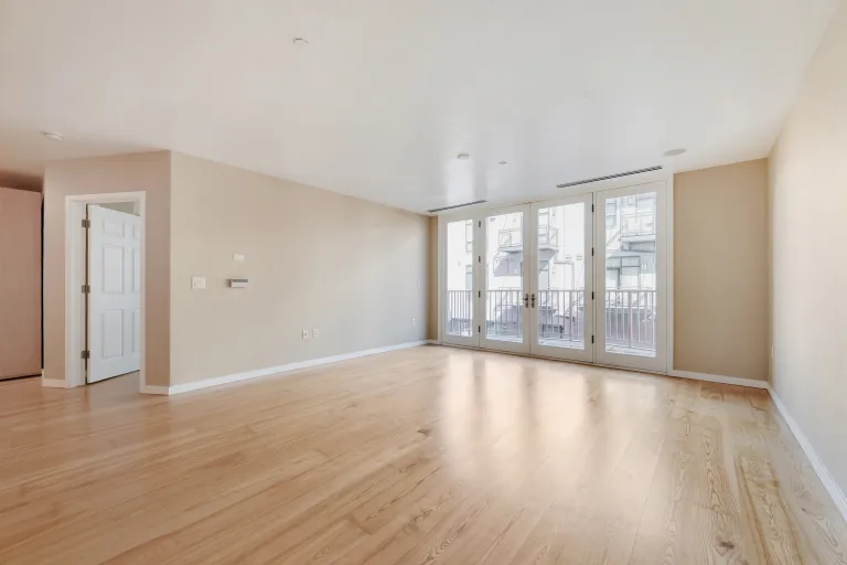 1301 Canyon Blvd 203 - Print Quality - Breakfast Area