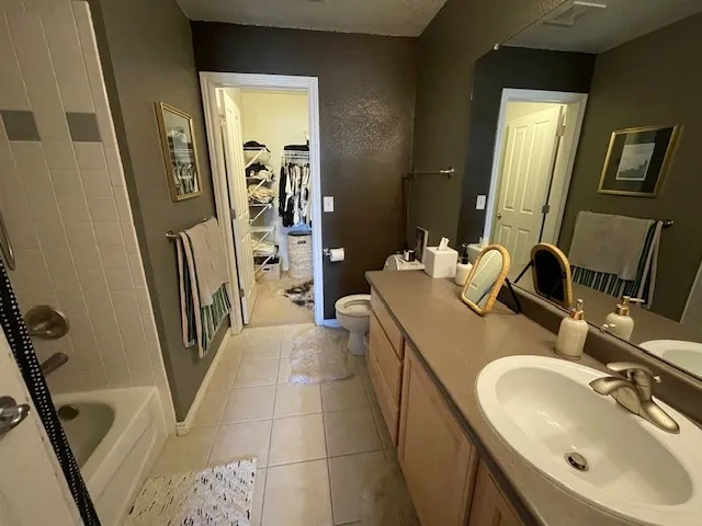 3683 Pinedale St Unit F - Bathroom two