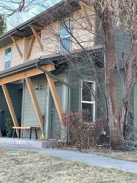 3683 Pinedale St Unit F - Front