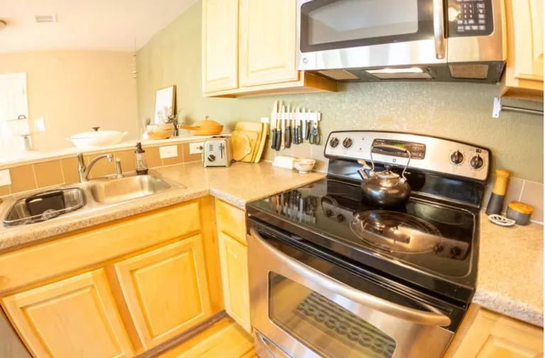 3683 Pinedale St Unit F kitchen 3