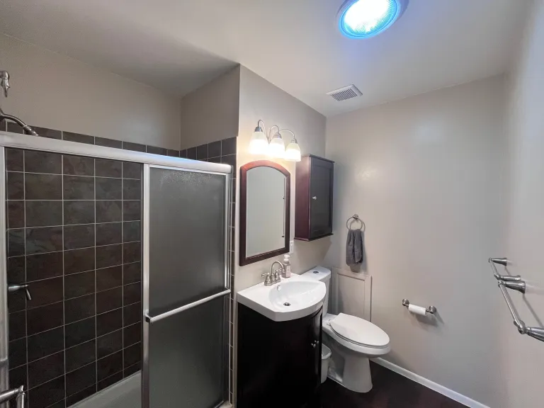 3685 Chase Ct  Bathroom 1 with shower