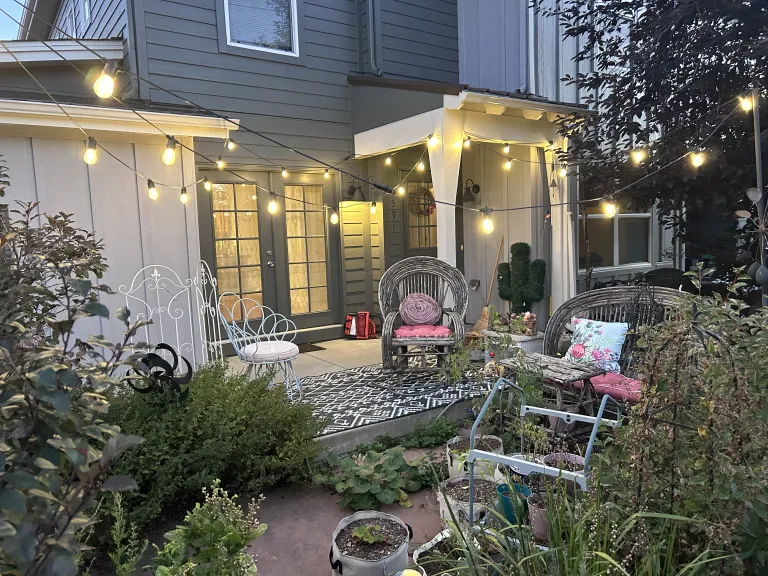 4591 Sunnyside Place front building