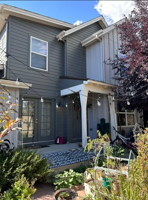 4591 Sunnyside Place front of home