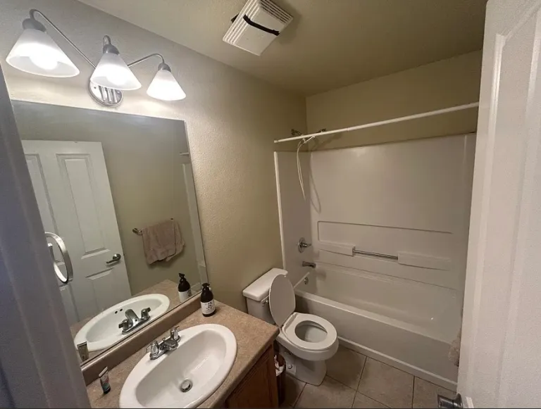 Bathroom with bathtub