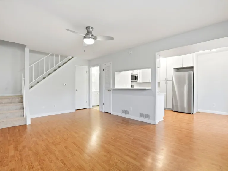 10-3315 Talisman Ct C-living room looking on to kitchen and dining