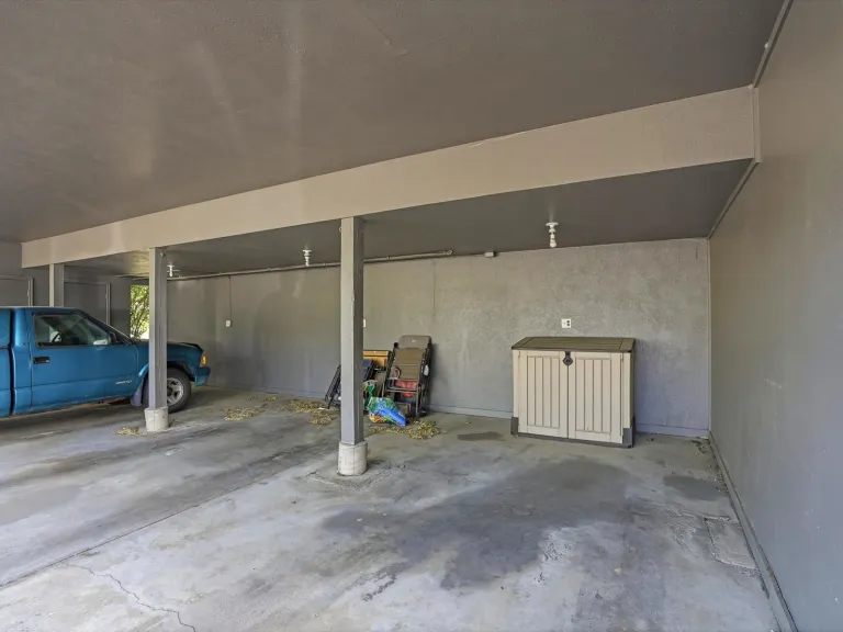 35-3315 Talisman Ct C-carport parking space