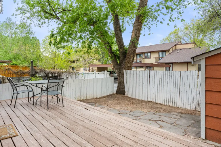 2612 Thornbird Pl - Patio