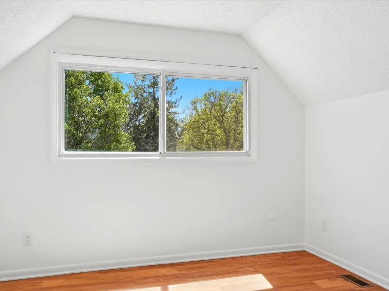 775 Bedivere Cir - Bedroom 