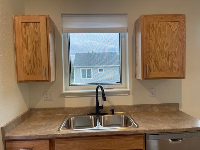 4461 West Court  - Kitchen window