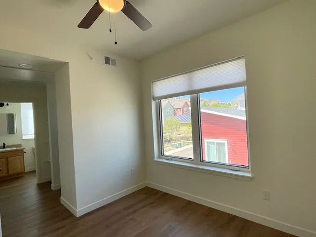 951 Cherry Ave B - Dining area window