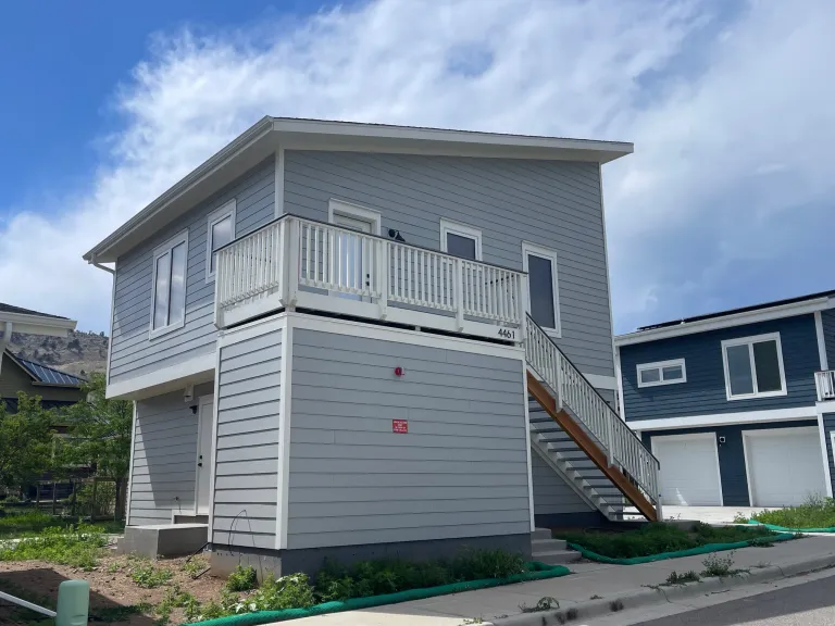 4461 West Ct - Outside view