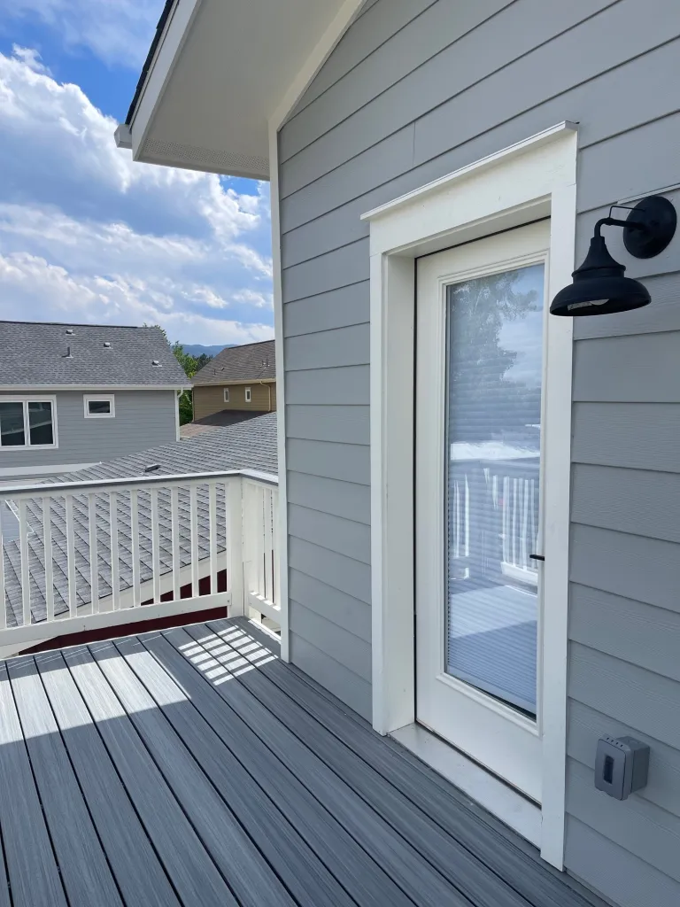 4461 West Ct - Outside view