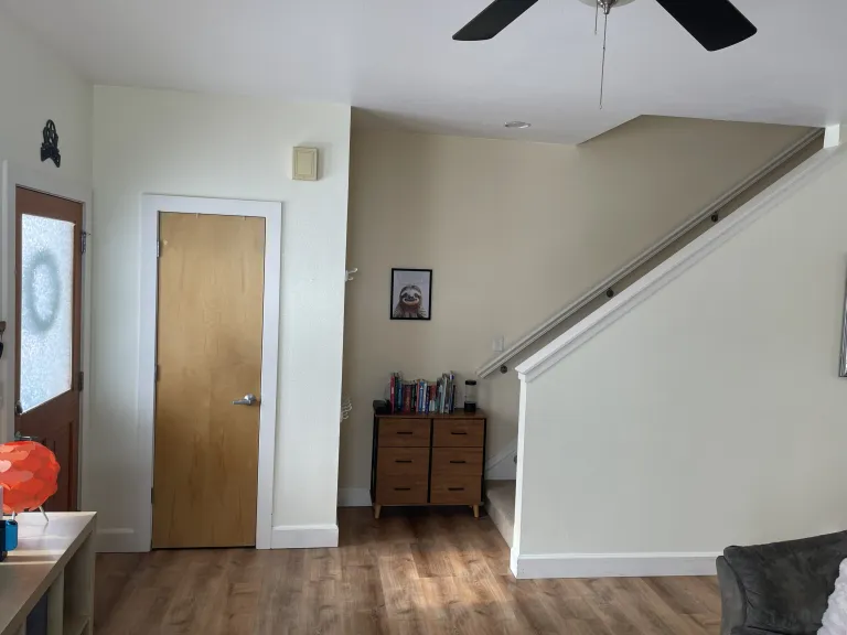 1489 Zamia Avenue Livingroom side