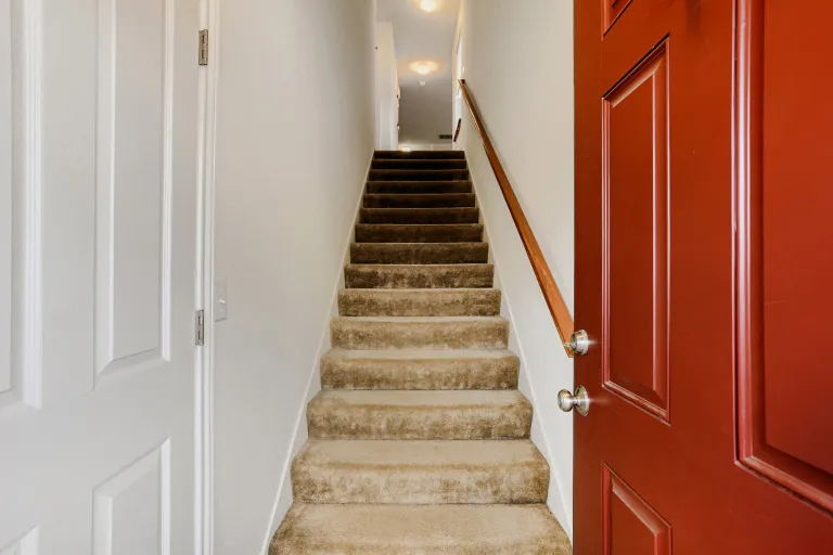 4185 47th St Unit G - Foyer