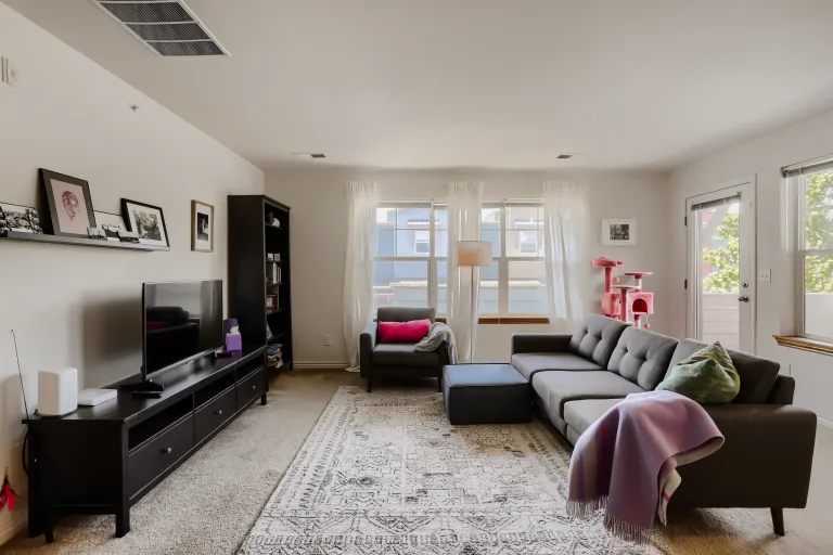 4185 47th St Unit G - Living Room