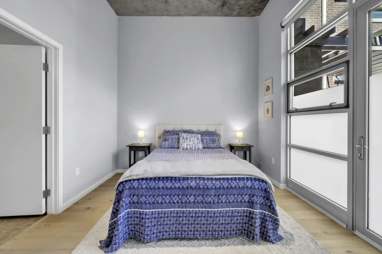 3601 Arapahoe Ave Unit 105 - Bedroom space