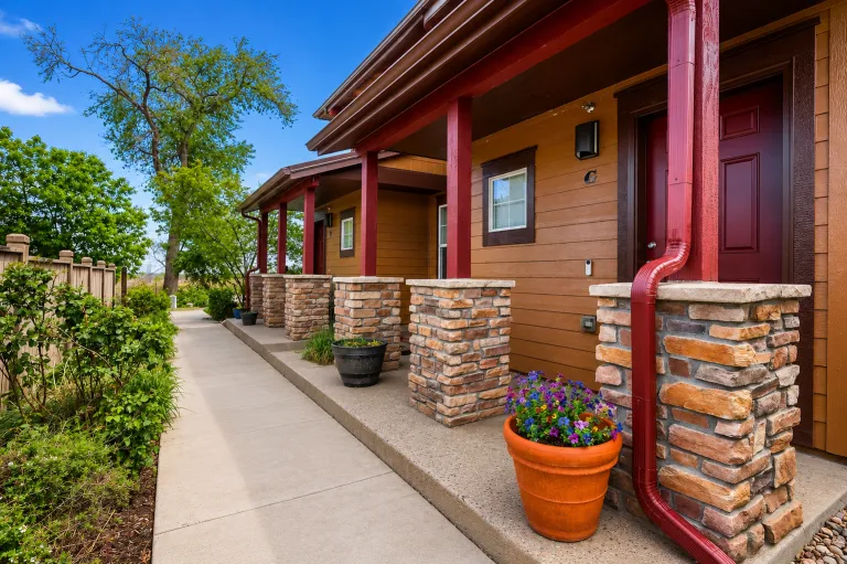4185 47th St Unit G - Porch