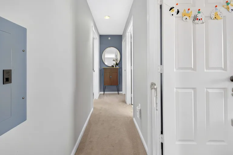 2510 Taft Drive Unit 300 Hall walkway