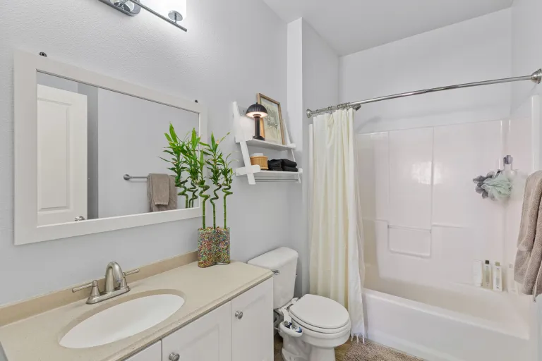 2630 Iris Avenue Unit A2 Bathroom space