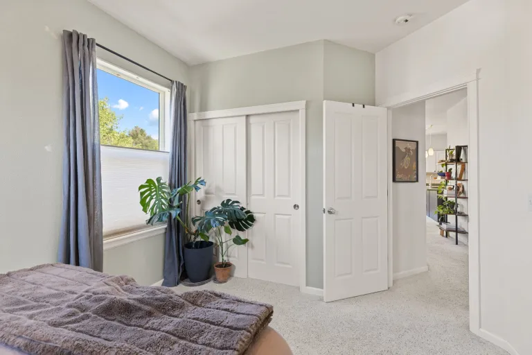 2630 Iris Avenue Unit A2 Bed side