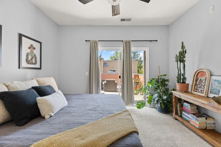 2630 Iris Avenue Unit A2 Bed