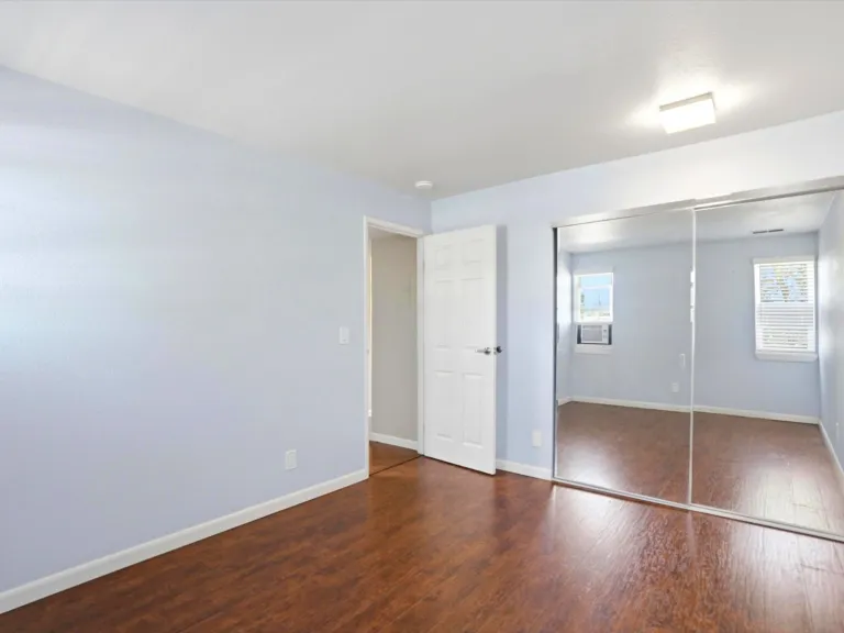 3365 Chisholm Trail B302 Bed room 2