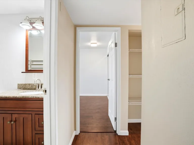 3365 Chisholm Trail B302 Hall