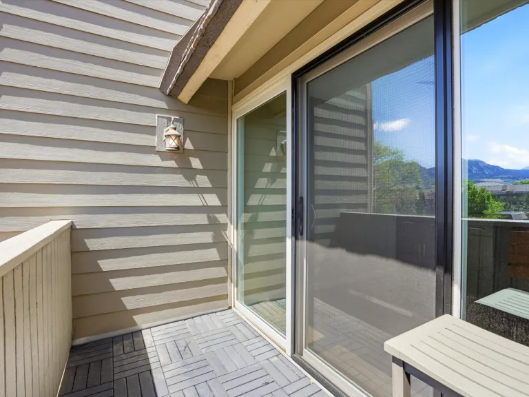 3365 Chisholm Trail B302 Patio space