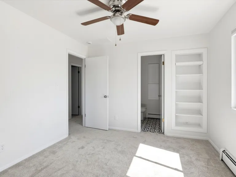 3565 28th St Unit 201 Bed room space