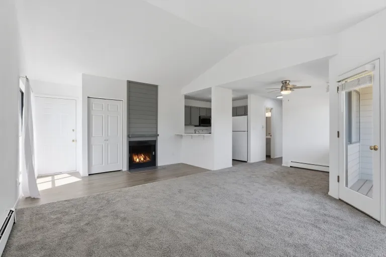 3525 28th St Unit 304 Livingroom area