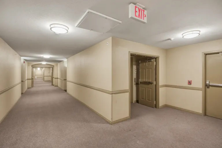 2510 Taft Dr 302 Bedroom