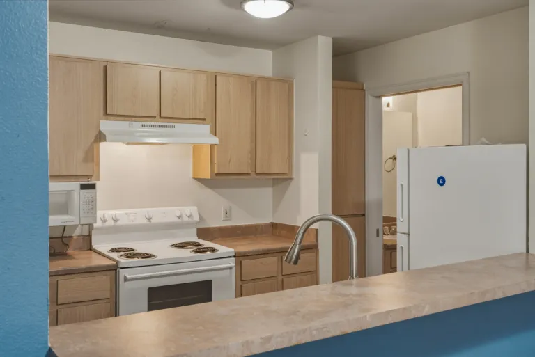 2510 Taft Dr 302 Kitchen view