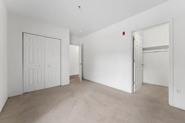 2610 Iris Avenue Unit 105 closet